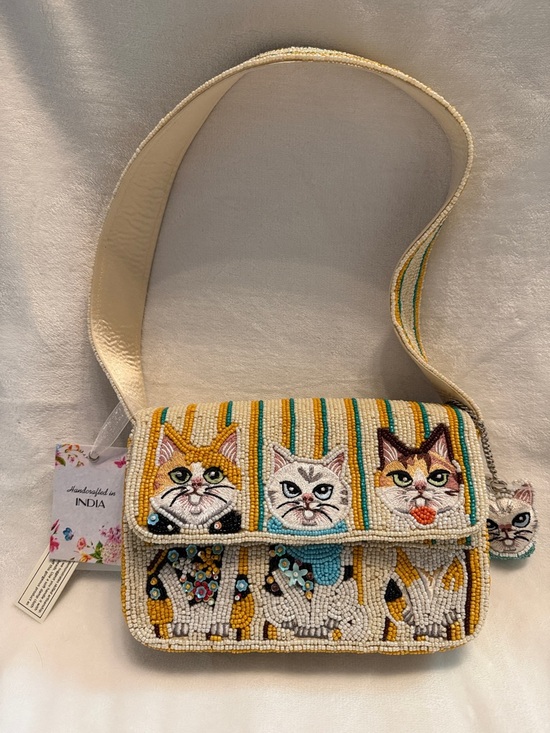 Handbags - Beaded Cat Pattern Shoulder Bag
